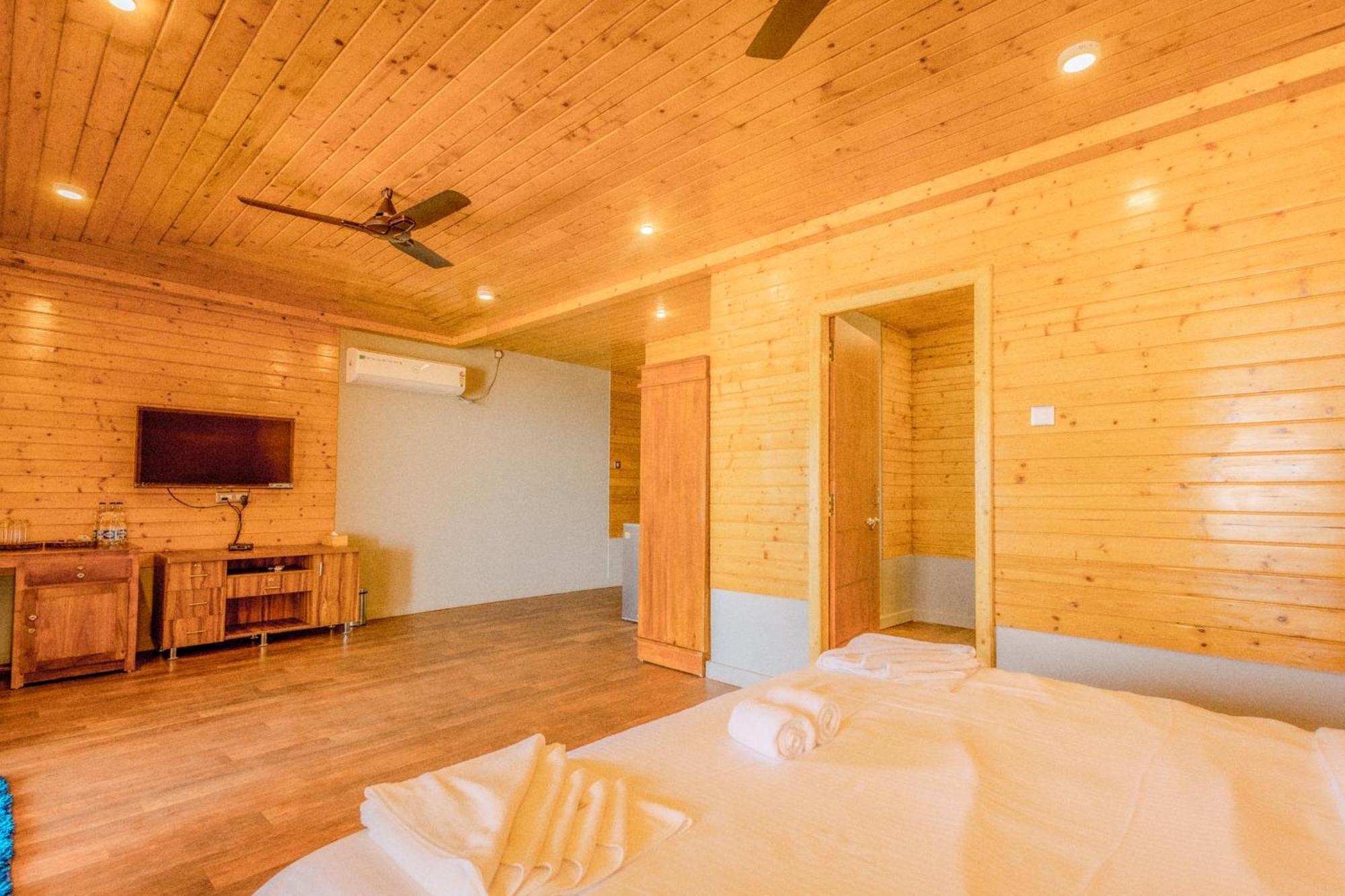 The O2H Agonda Beach Resort Kültér fotó